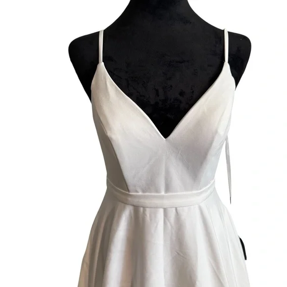 Mac Duggal Neck Sleeveless Modest Prom A-Line Dress Size 2 - Picture 8 of 15